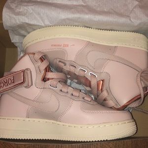 Women’s 7 AF1 High